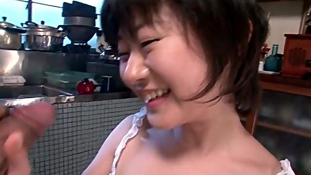 Japanese housewife in nightgown sucks cock